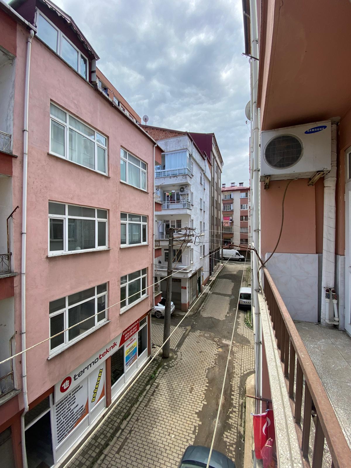 MABEL GAYRİMENKUL/ MERKEZ'DE FIRSAT 2+1 SATILIK DAİRE